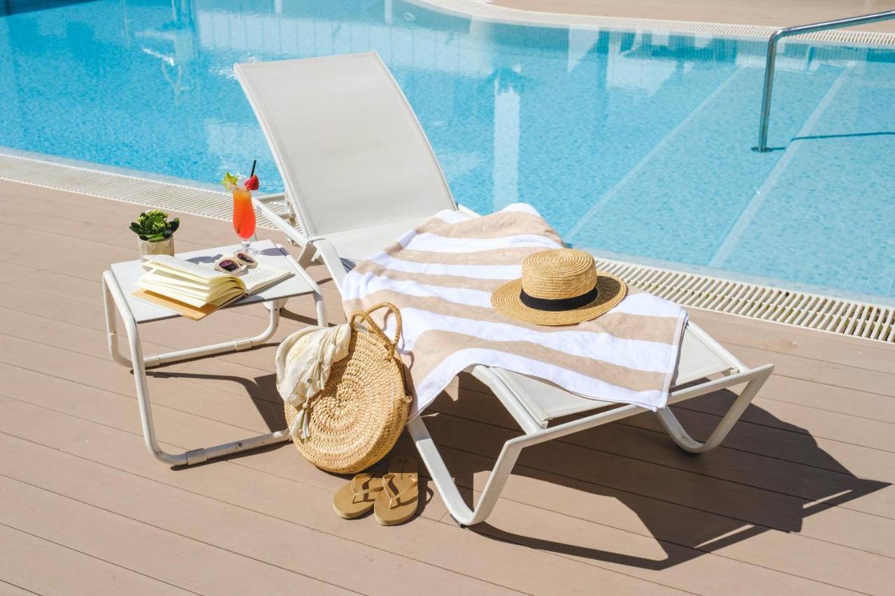 Welikehotel Triton Beach (Adults Only) Cala Ratjada  Esterno foto
