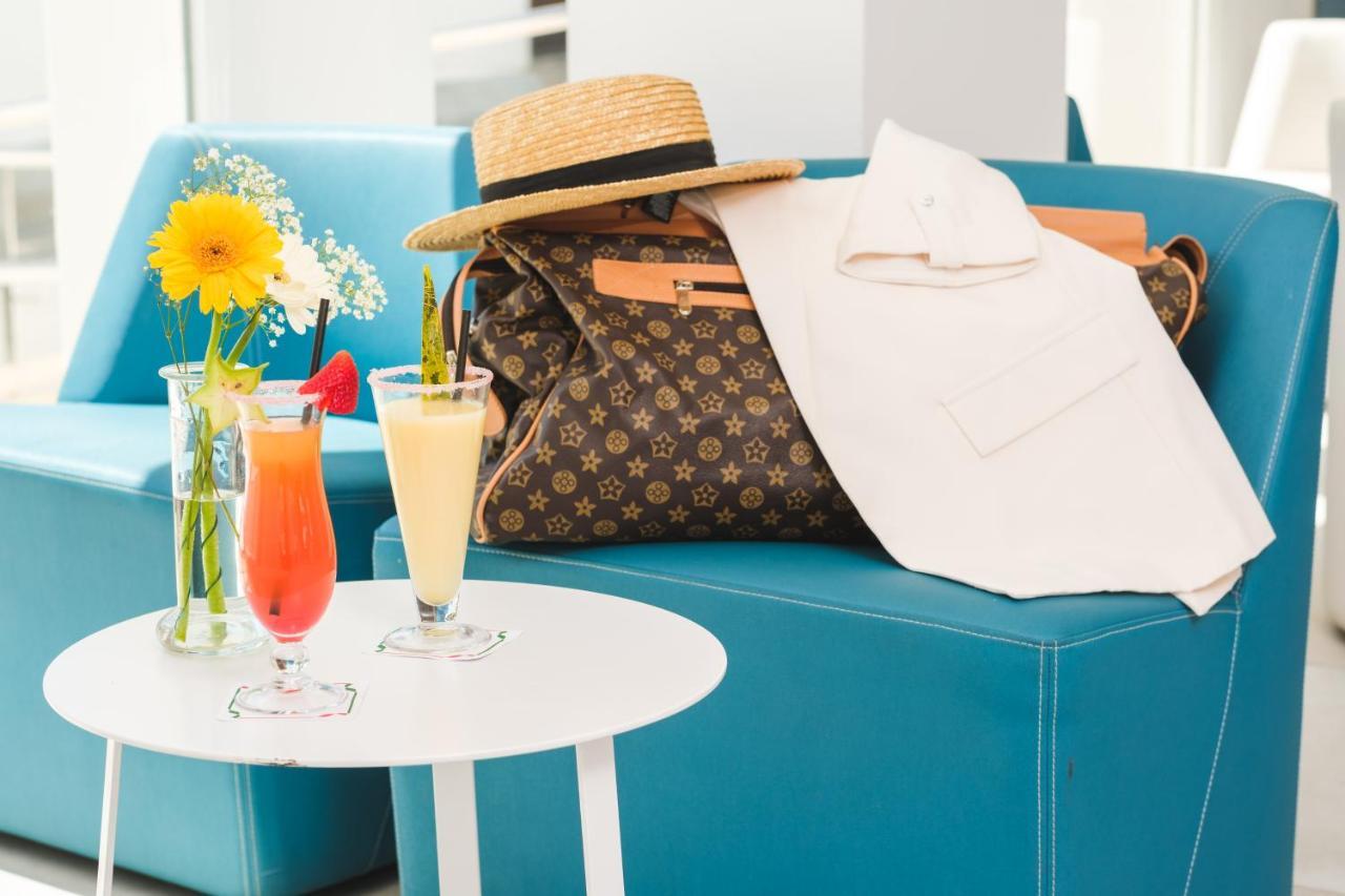 Welikehotel Triton Beach (Adults Only) Cala Ratjada  Esterno foto