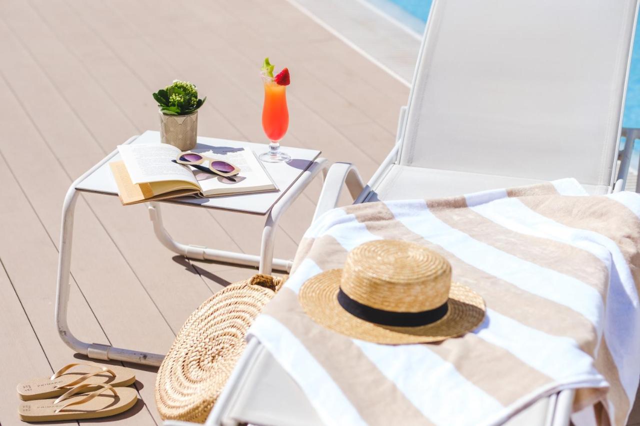 Welikehotel Triton Beach (Adults Only) Cala Ratjada  Esterno foto
